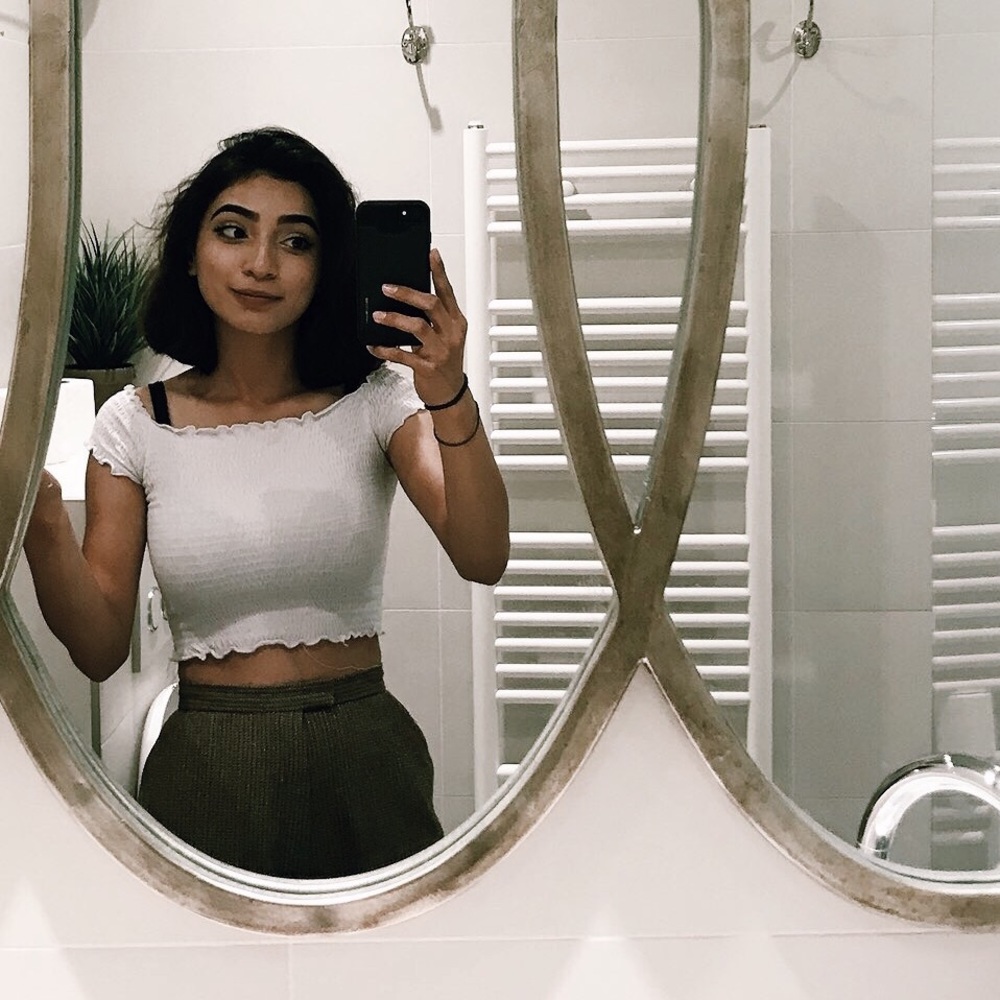 Meet your Posher, Rae